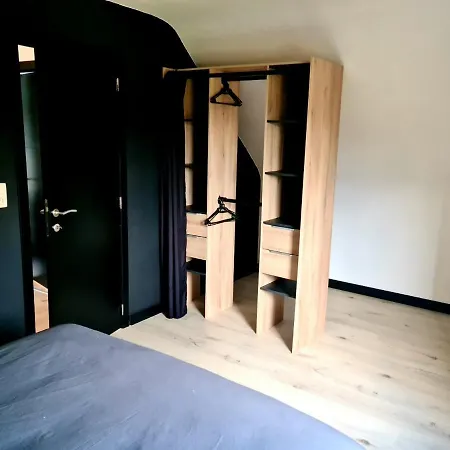 Au 14 - Au Calme Avec Jardin , Proche De Dinant Vakantiehuis Anhée