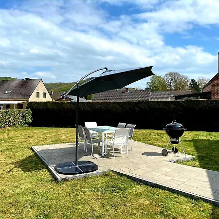 Au 14 - Au Calme Avec Jardin , Proche De Dinant