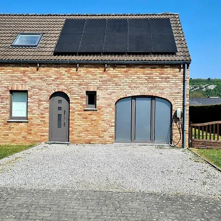 Au 14 - Au Calme Avec Jardin , Proche De Dinant Casa vacanze *
